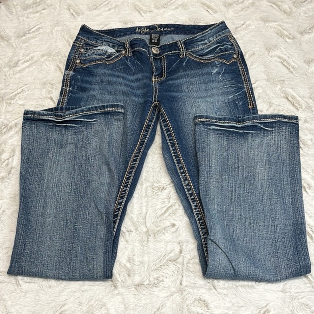 Ariya Jeans Flare‎
